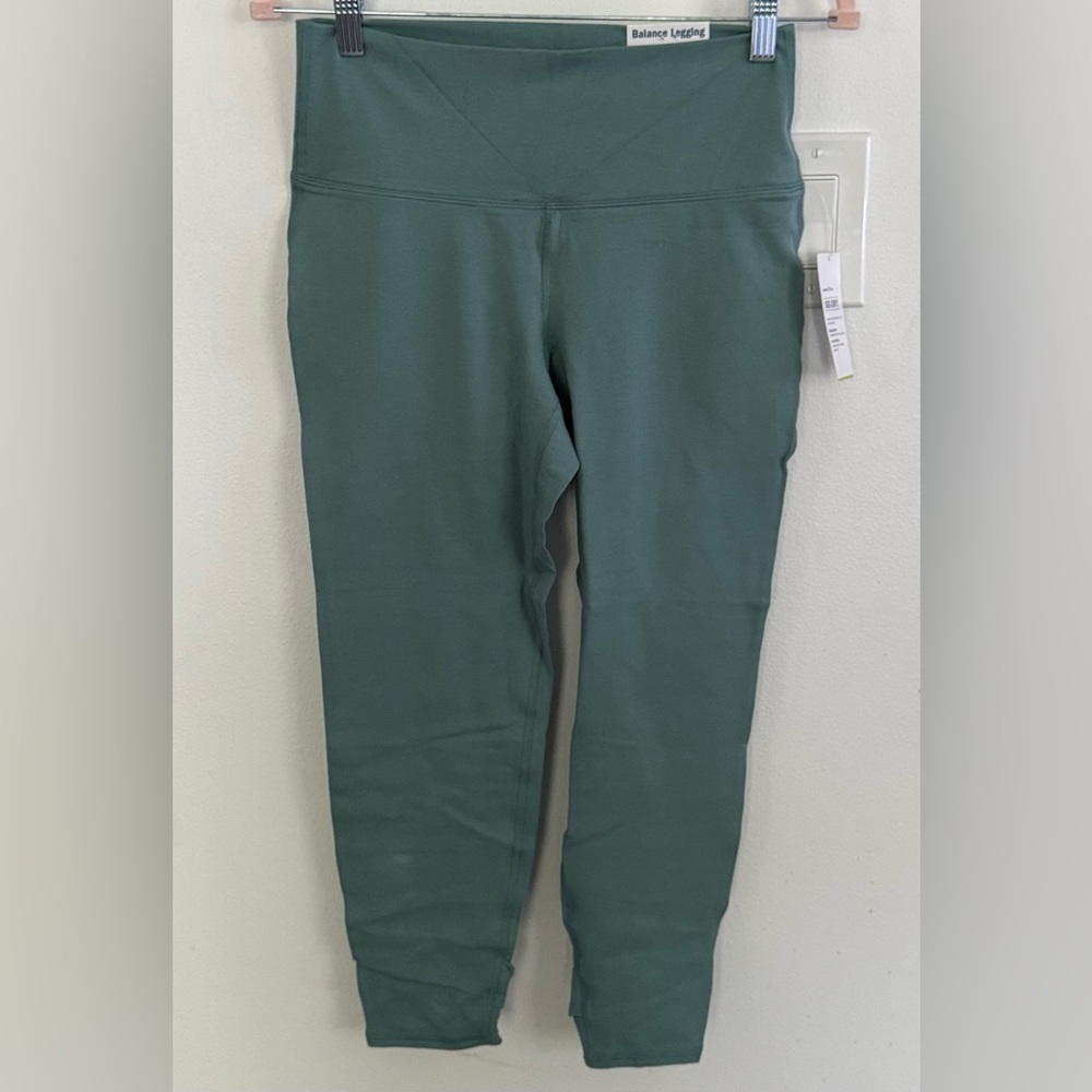 Old Navy High-Waist Balance Leggings